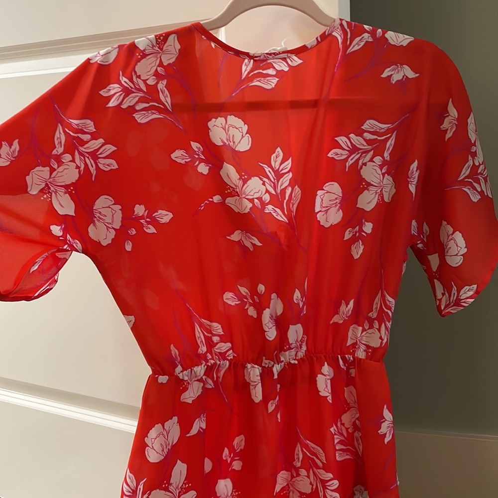 Floral blouse✨ - Picture 2 of 2